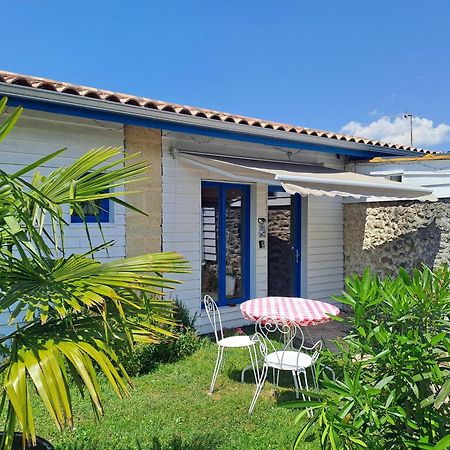 La Cadournaise Bed & Breakfast Saint-Seurin-de-Cadourne Exterior photo