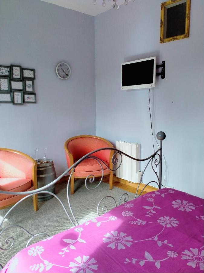 La Cadournaise Bed & Breakfast Saint-Seurin-de-Cadourne Exterior photo