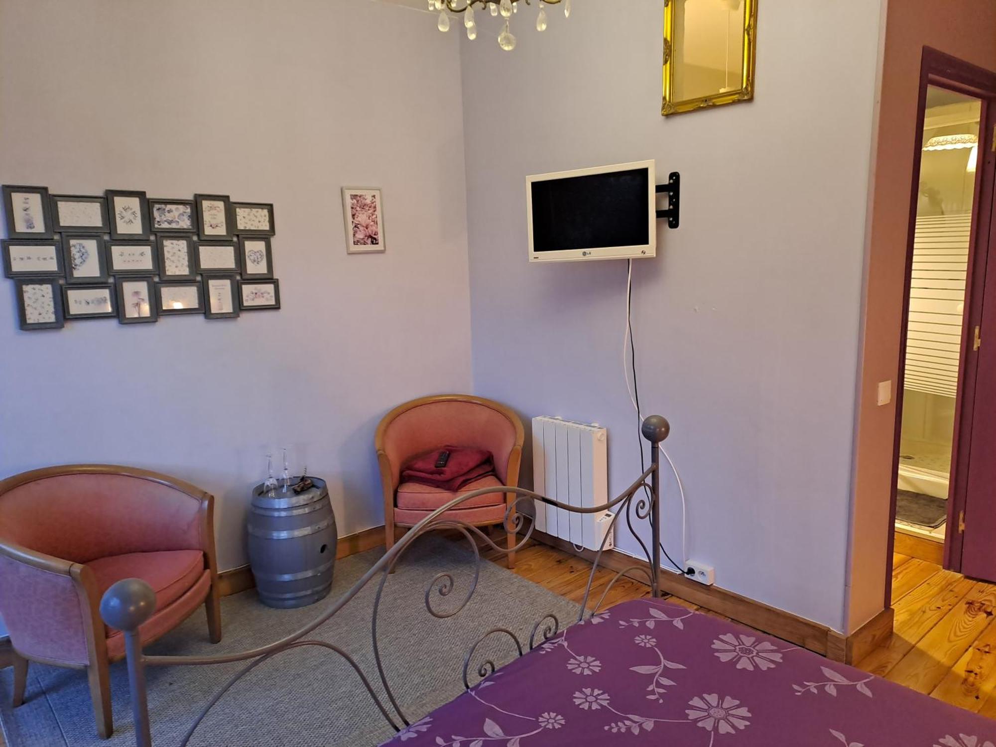 La Cadournaise Bed & Breakfast Saint-Seurin-de-Cadourne Exterior photo