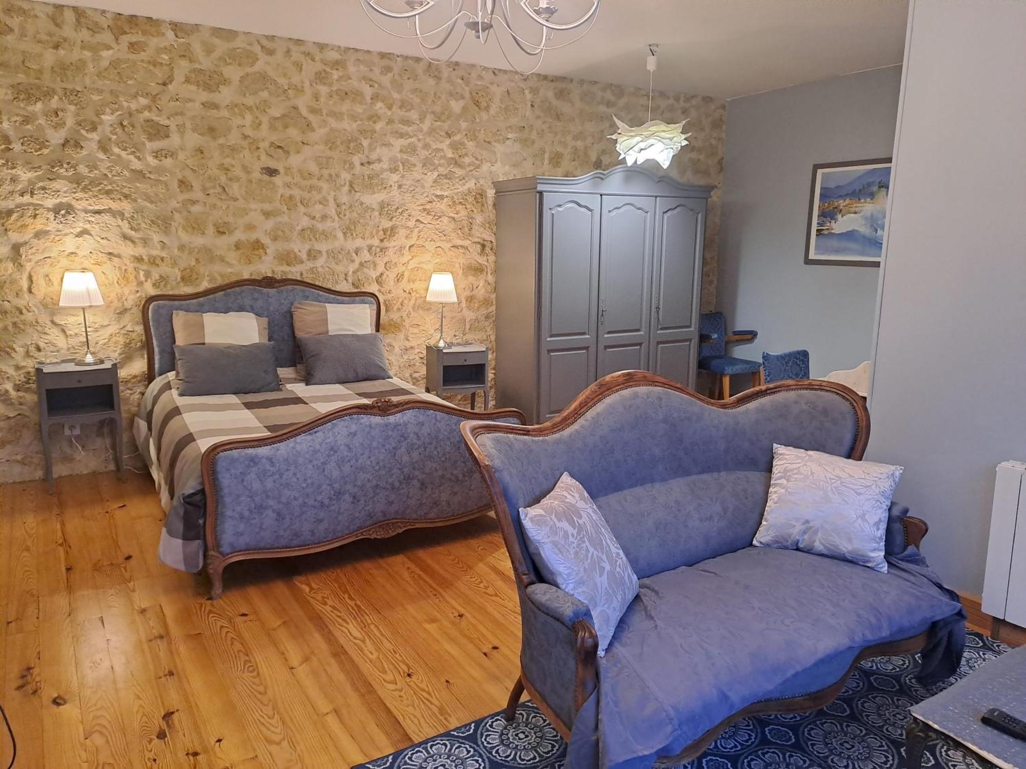La Cadournaise Bed & Breakfast Saint-Seurin-de-Cadourne Exterior photo